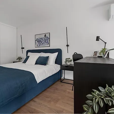 Loft 60 With Free Parking Apartment